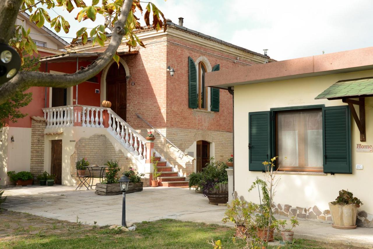 La Casa Di Andrea Hotel Chieti Exterior foto